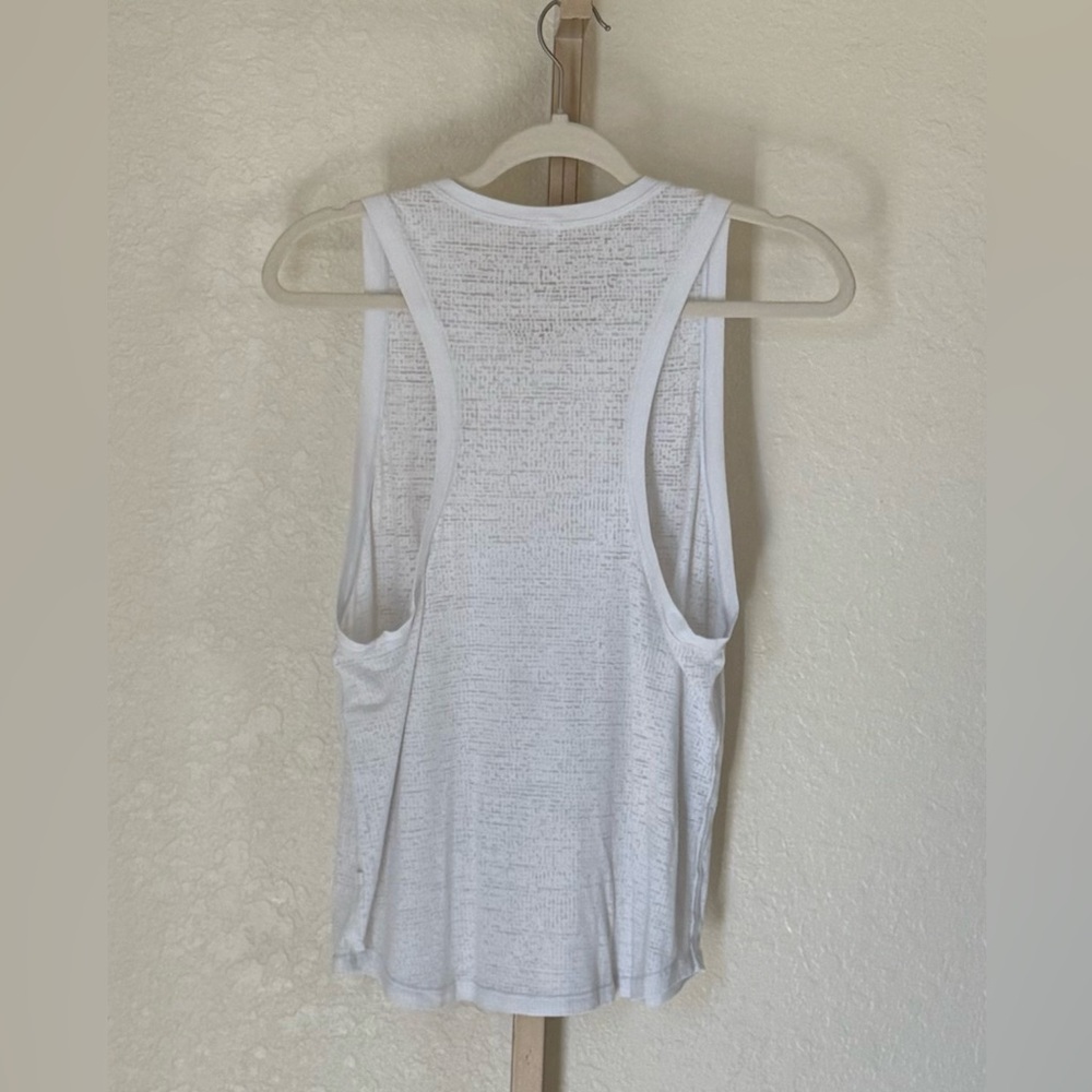 Lululemon Timeless Classic Tank Top – White Size 8 - Picture 4 of 9
